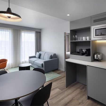Residence Inn By Marriott Paris Charles De Gaulle Central Airport ロワシー・アン・フランス エクステリア 写真