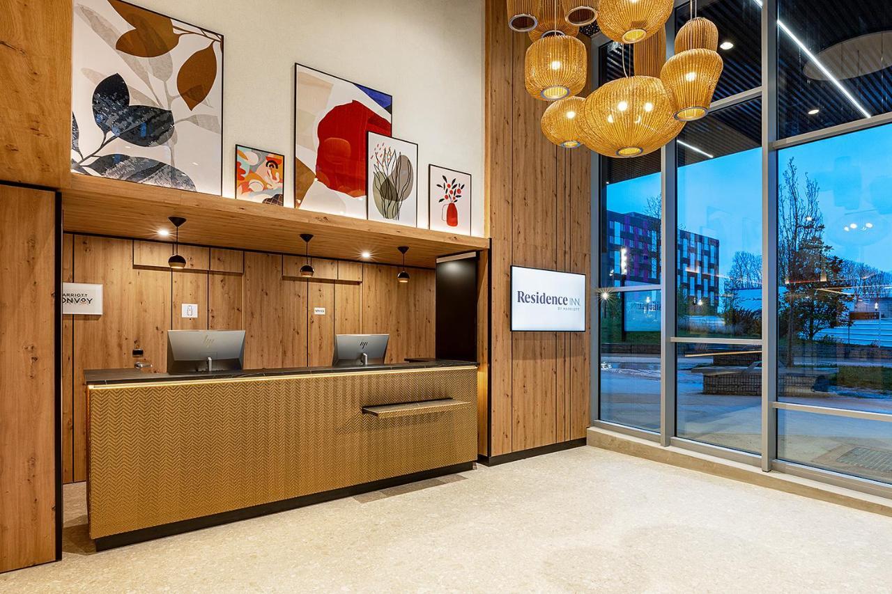 Residence Inn By Marriott Paris Charles De Gaulle Central Airport ロワシー・アン・フランス エクステリア 写真