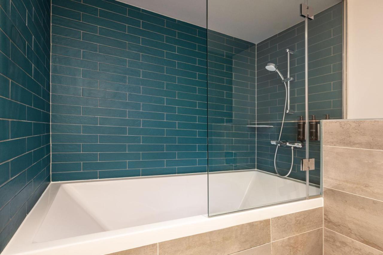 Residence Inn By Marriott Paris Charles De Gaulle Central Airport ロワシー・アン・フランス エクステリア 写真